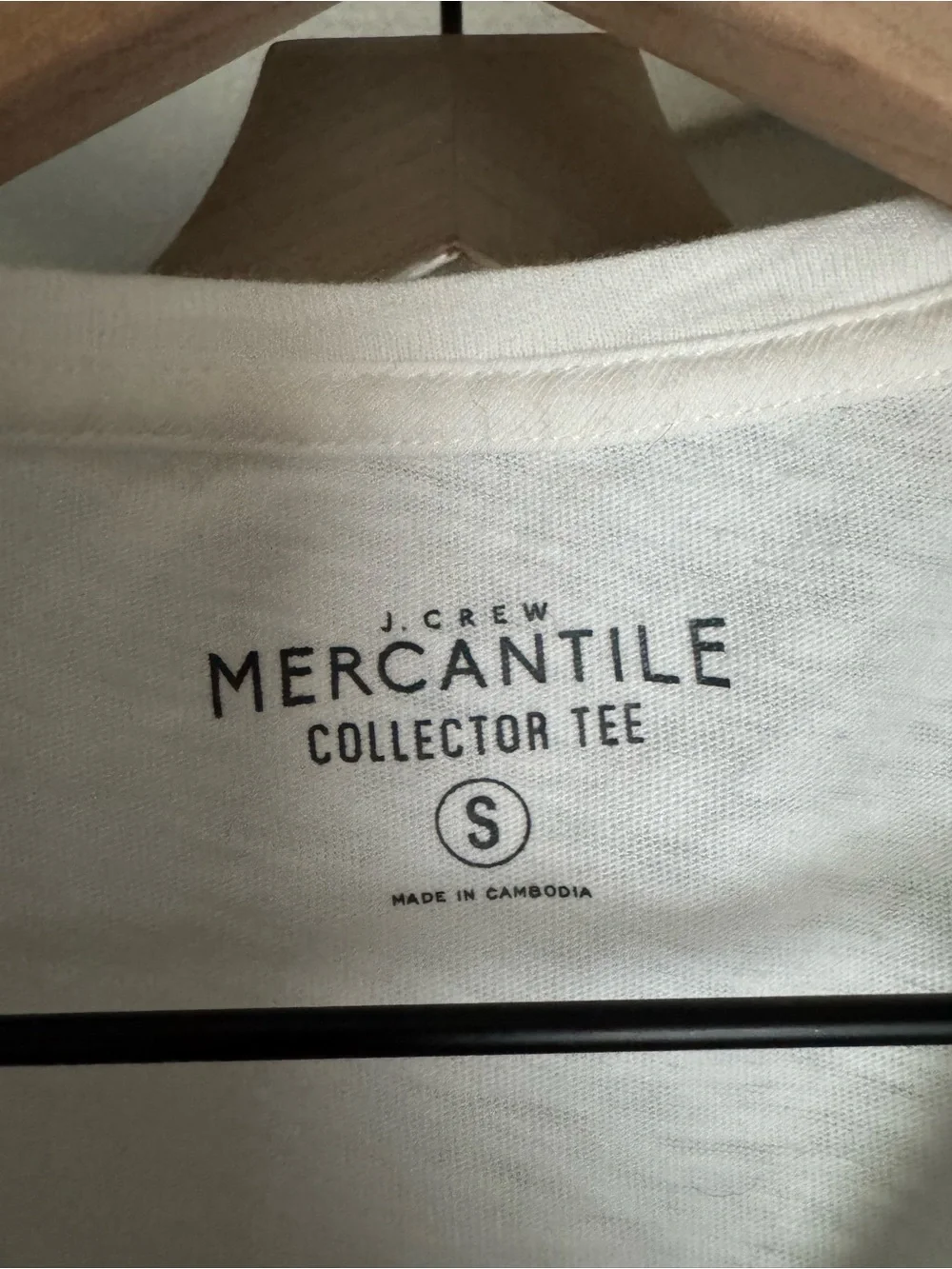 J. Crew Mercantile Collector Tee with Pet Holiday Graphic